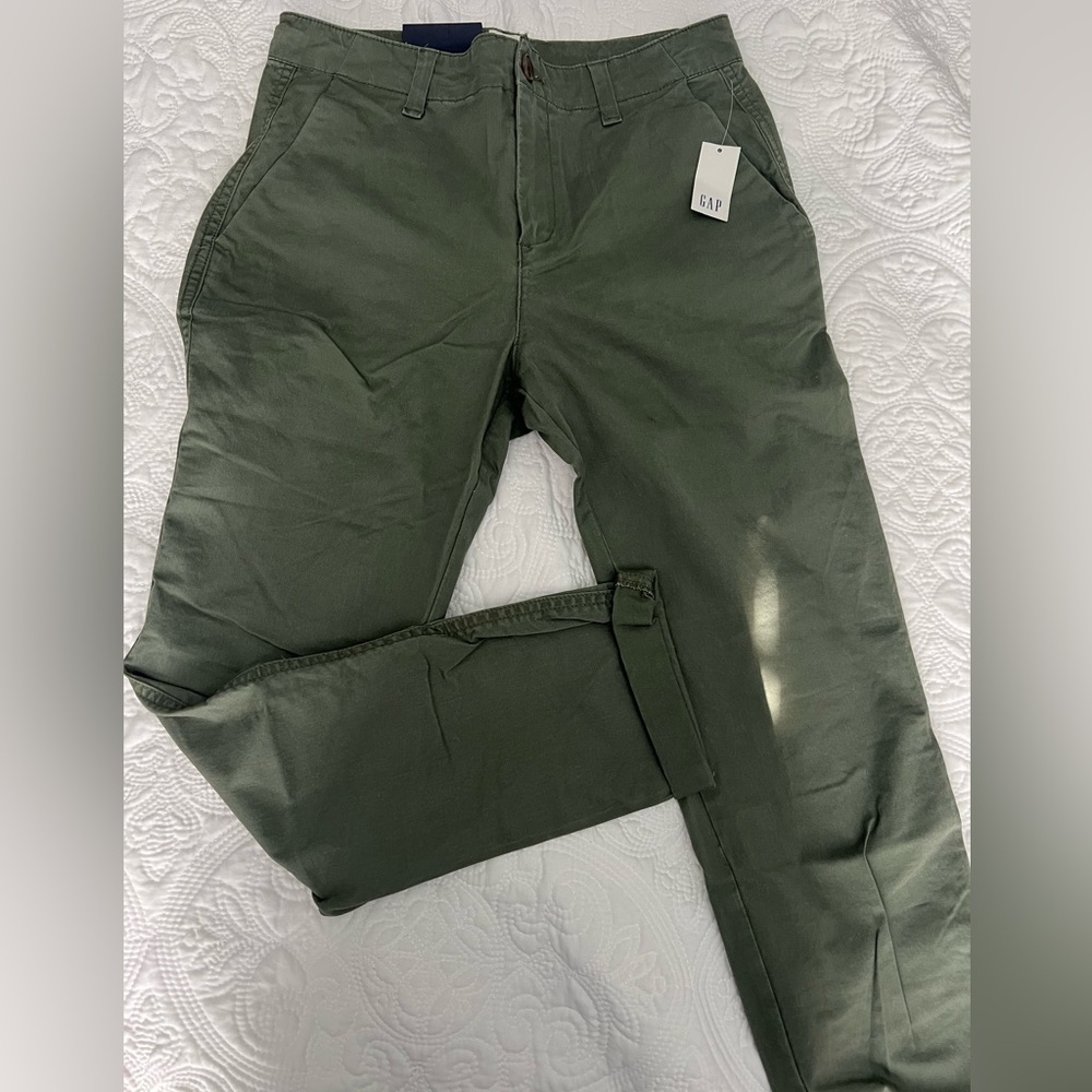 GAP Women’s Green Chino Pants